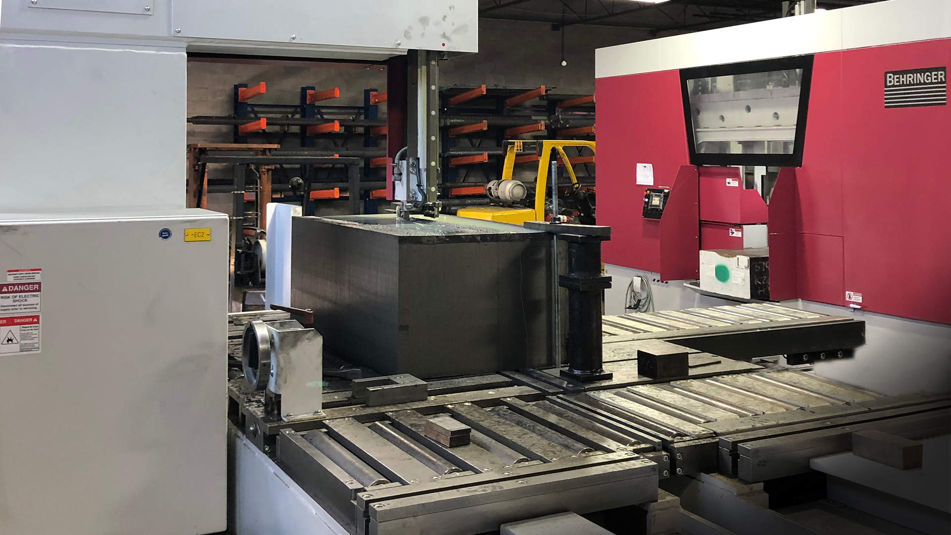 Behringer Saw